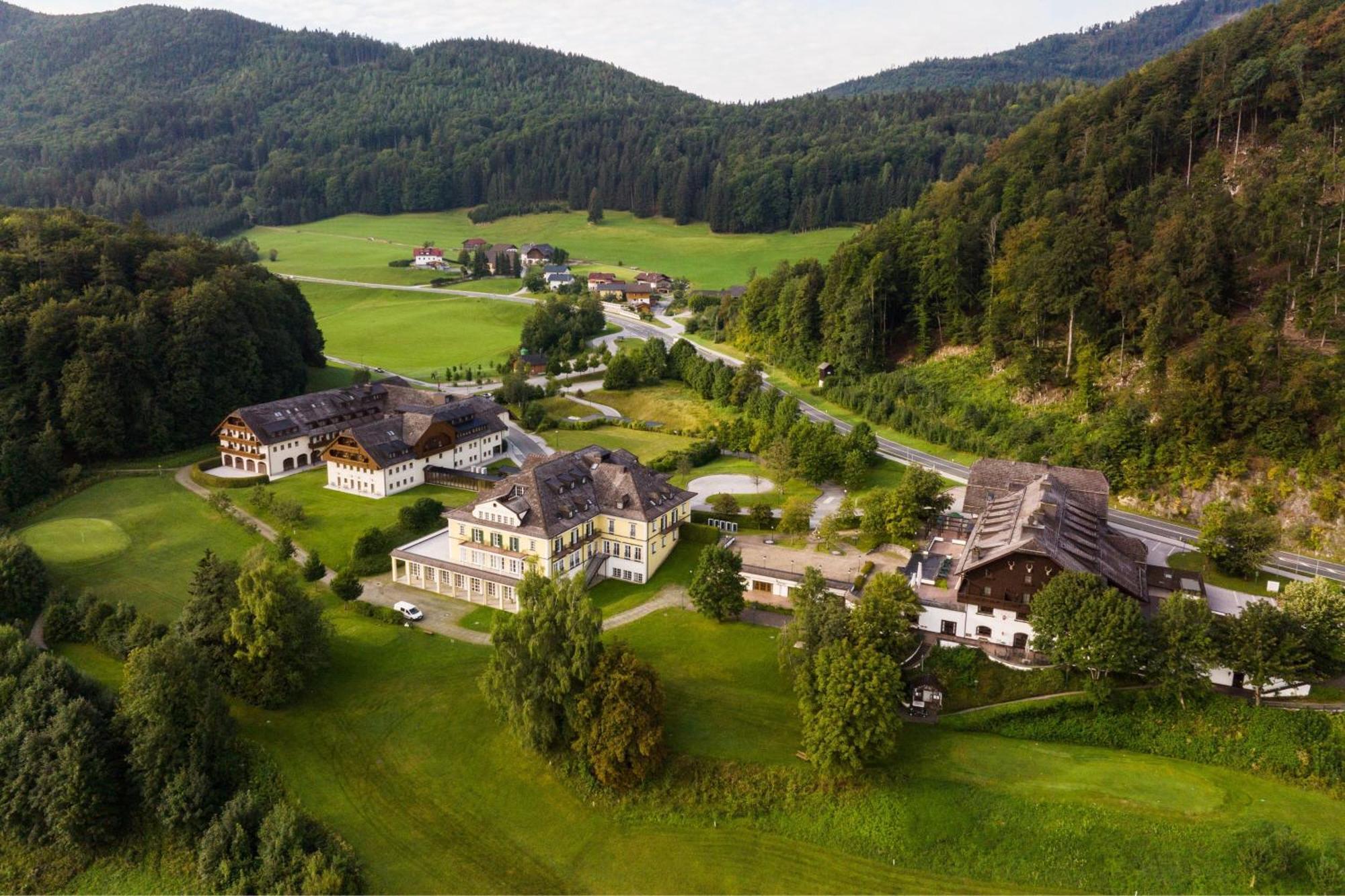 Arabella Jagdhof Resort Am Fuschlsee Hof bei Salzburg Exterior photo