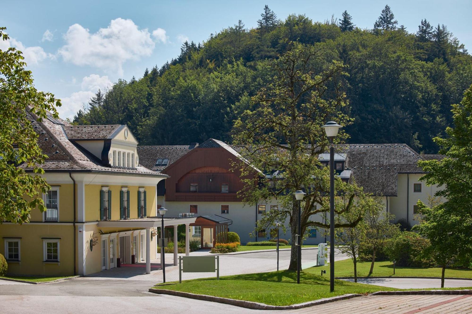 Arabella Jagdhof Resort Am Fuschlsee Hof bei Salzburg Exterior photo